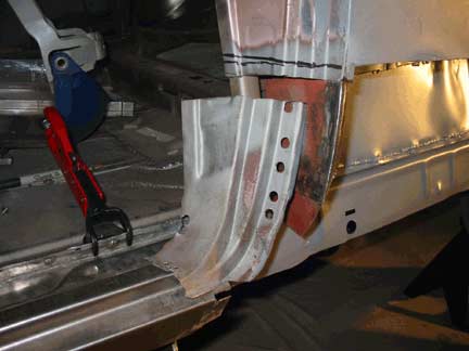 Drivers B pillar cut