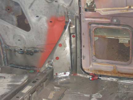 Driver B pillar support after