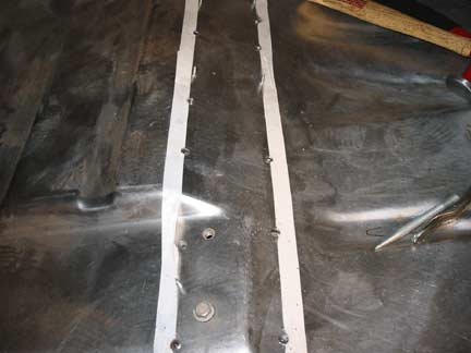 Spotweld cutter holes