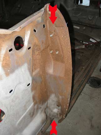 B pillar support detail