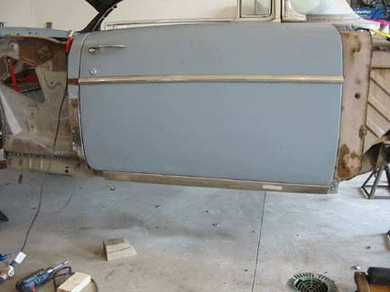 Outer rocker installed