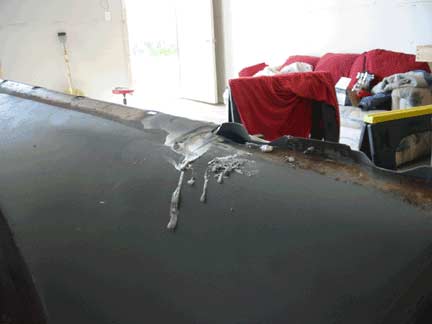 Melting lead from fin seam