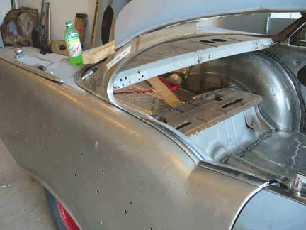 Quarter top trim in place