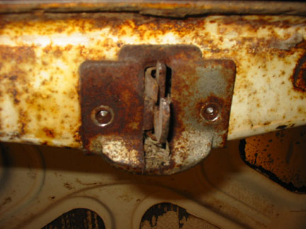 Screws snapped off