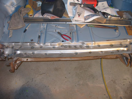 Trunk pan correctly welded