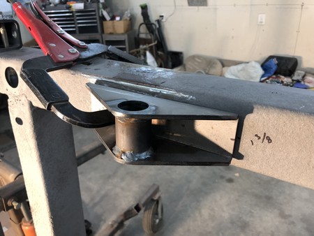 Rear shackle mount 2