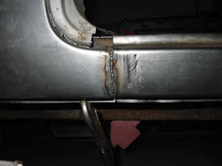 Tack welds quarter to rocker 2