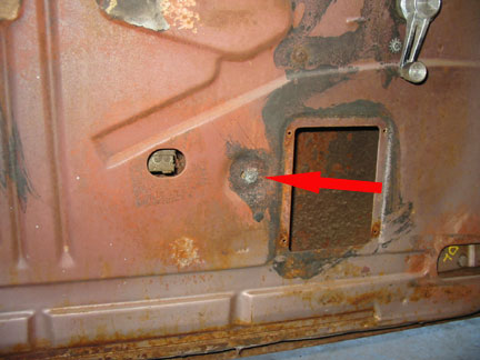 Wing window stud bottom