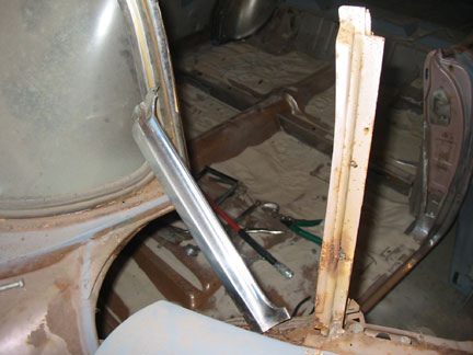 Pillar molding removed