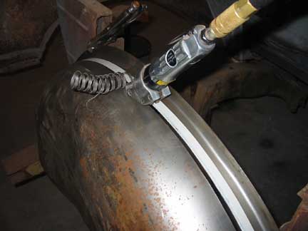 Wheel well cut