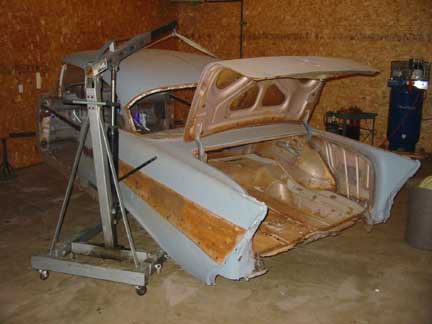 Body on hoist 2