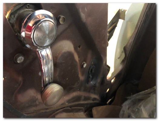 Paint on bolts