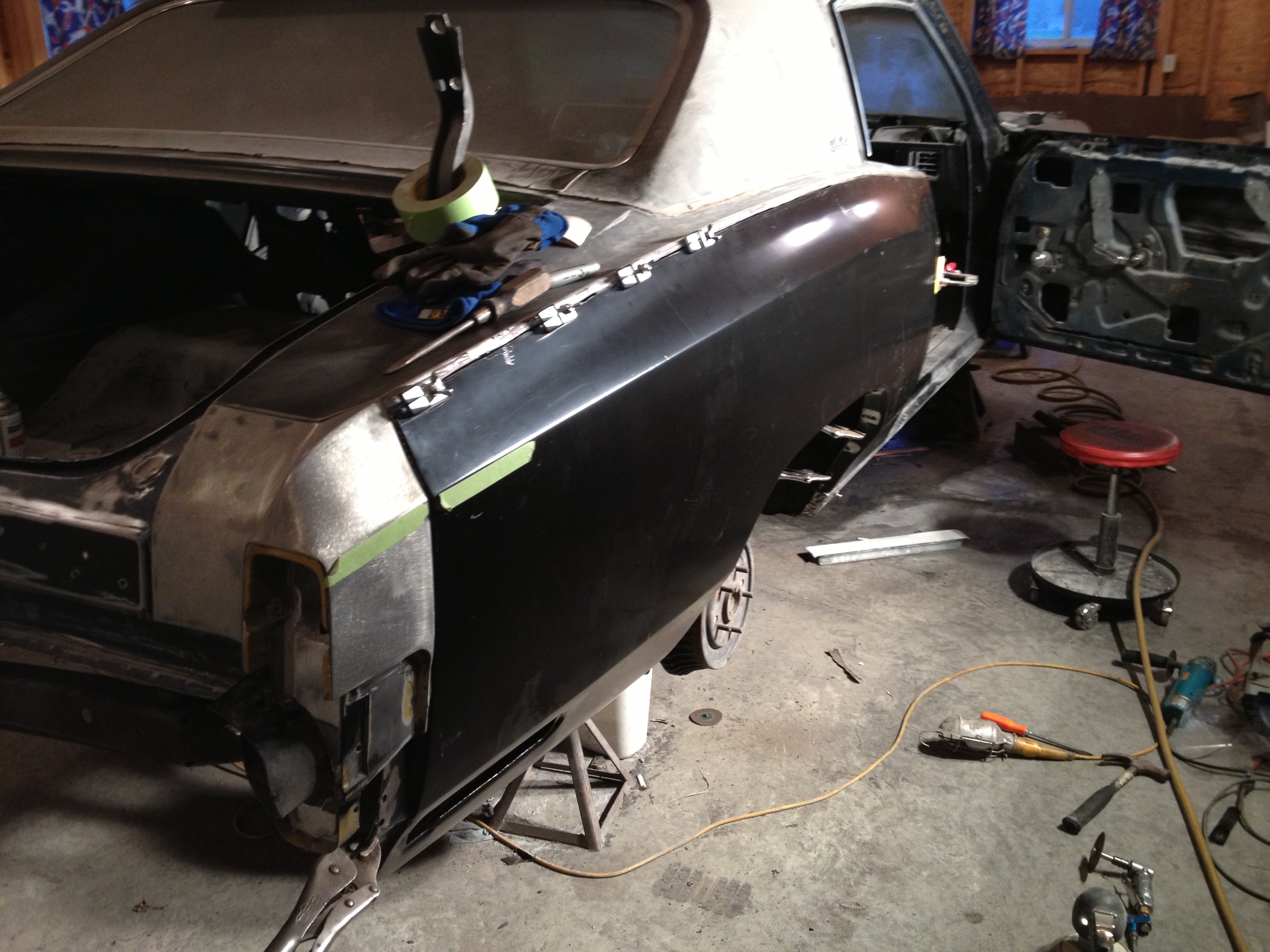 Tail lamp alignment