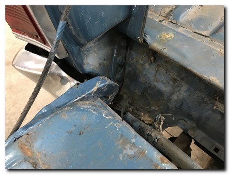 Tailgate removal