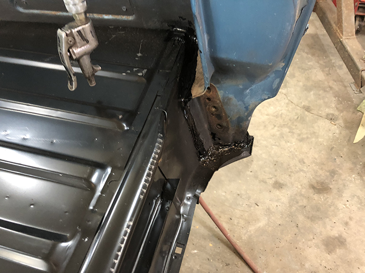 Seam sealer on rear