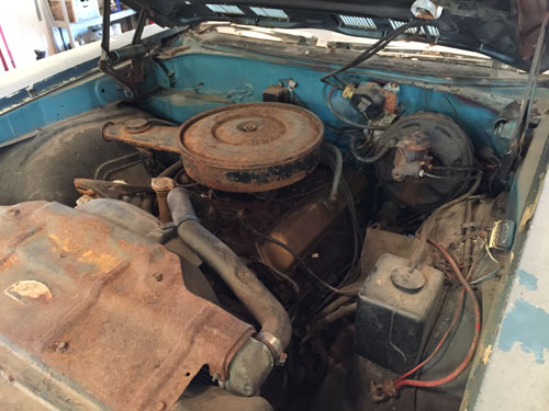 Cutlass engine bay