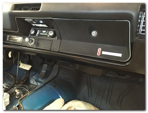 Glove box adjusted