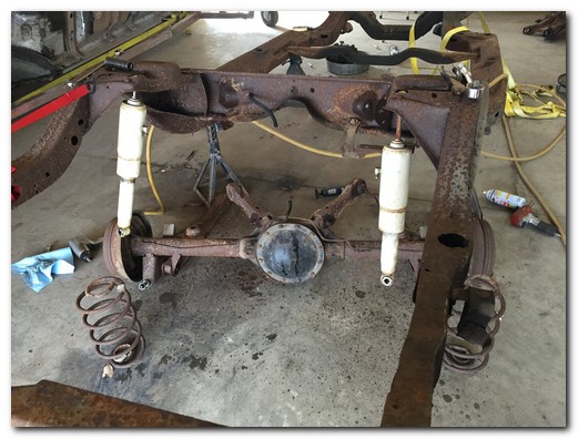 Rear diff removed