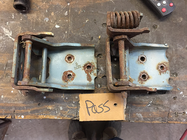 Hinge bushings worn