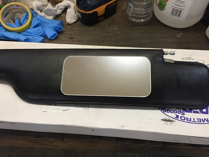 Vanity mirror