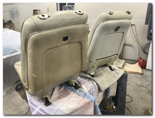 Front buckets before